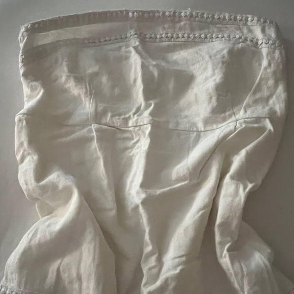 WHITE STRAPLESS DRESS - Picture 3 of 3